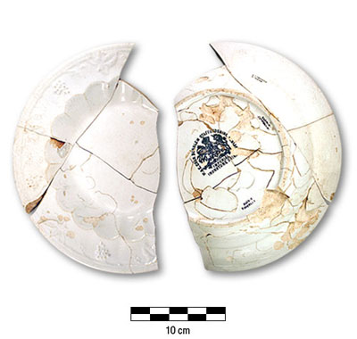 Photograph of white ironstone dinner plate from Best of Bonnechere
